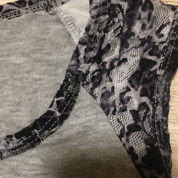 Girls high low tank - Picture 2 of 2